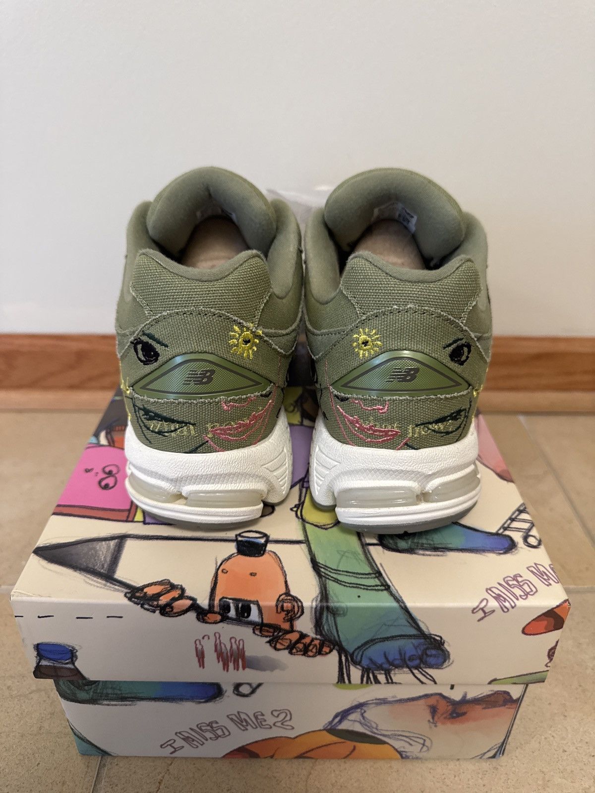 New Balance New Balance 2002R x Bryant Giles “What Now?” DS Size 8 Size US 8 / EU 41 - 4 Thumbnail