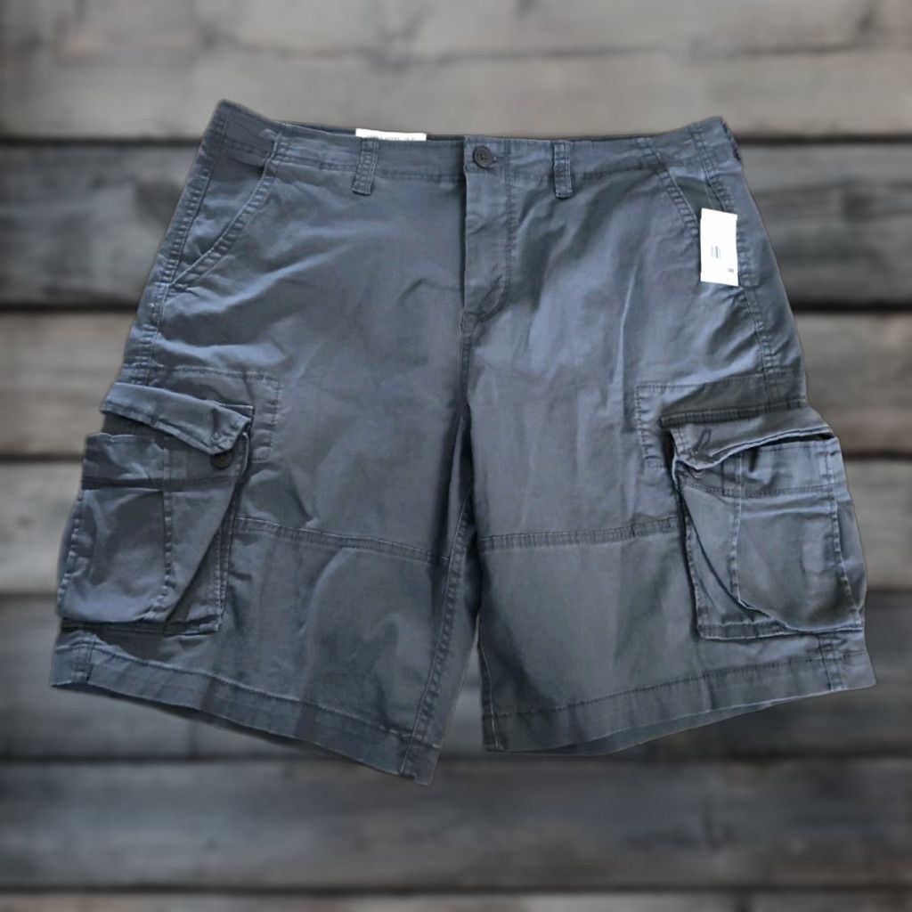 Vintage VINTAGE Aeropostale Cargo Shorts Mens Size 38 Regular Fit Blue Gray Cotton Blend Casual Travel Size US 38 / EU 54 - 1 Thumbnail