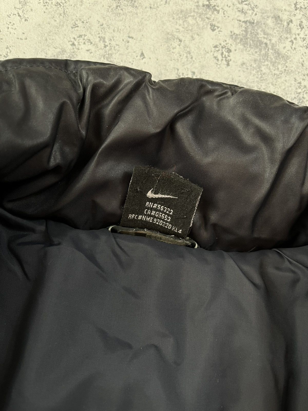 Nike × Vintage 90’s NIKE VINTAGE RETRO DOWN PUFFER JACKET SWOOSH SPELLOUT Size US M / EU 48-50 / 2 - 4 Thumbnail