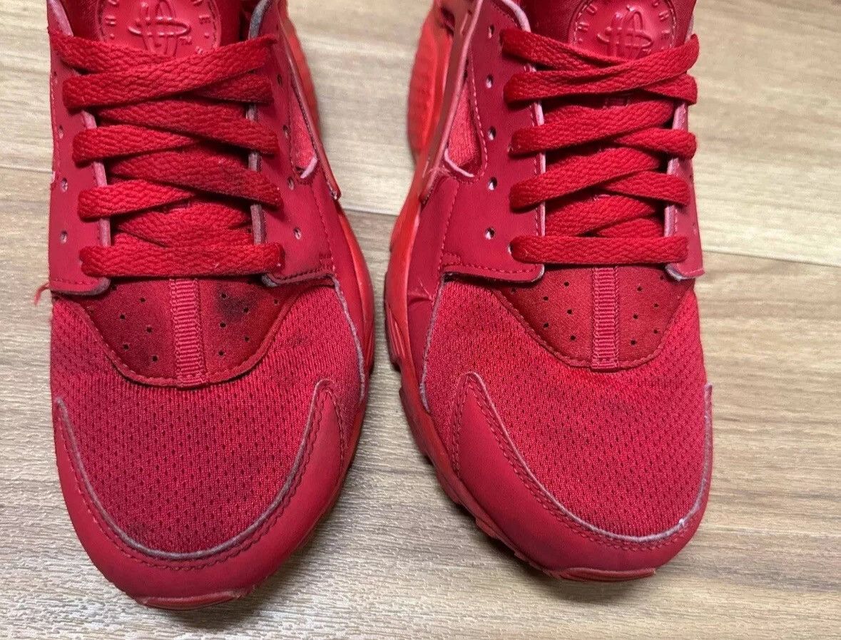 Nike Nike Huarache Run Low Triple Red Size US 7 / EU 40 - 8 Thumbnail