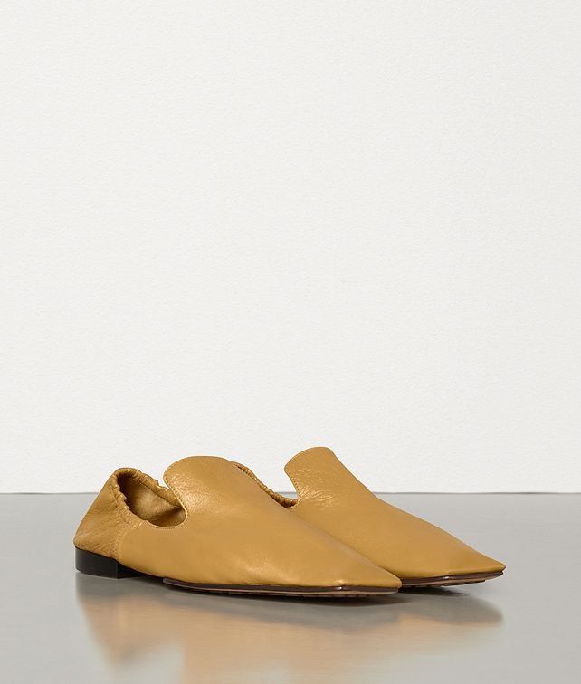 Bottega Veneta o1w1db10125 Slippers Loafers in Sahara Size US 8.5 / EU 41-42 - 2 Thumbnail
