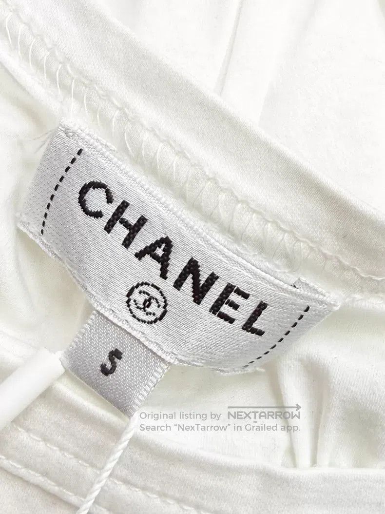 Chanel Chanel Pleated double C logo short sleeves Size S / US 4 / IT 40 - 5 Thumbnail