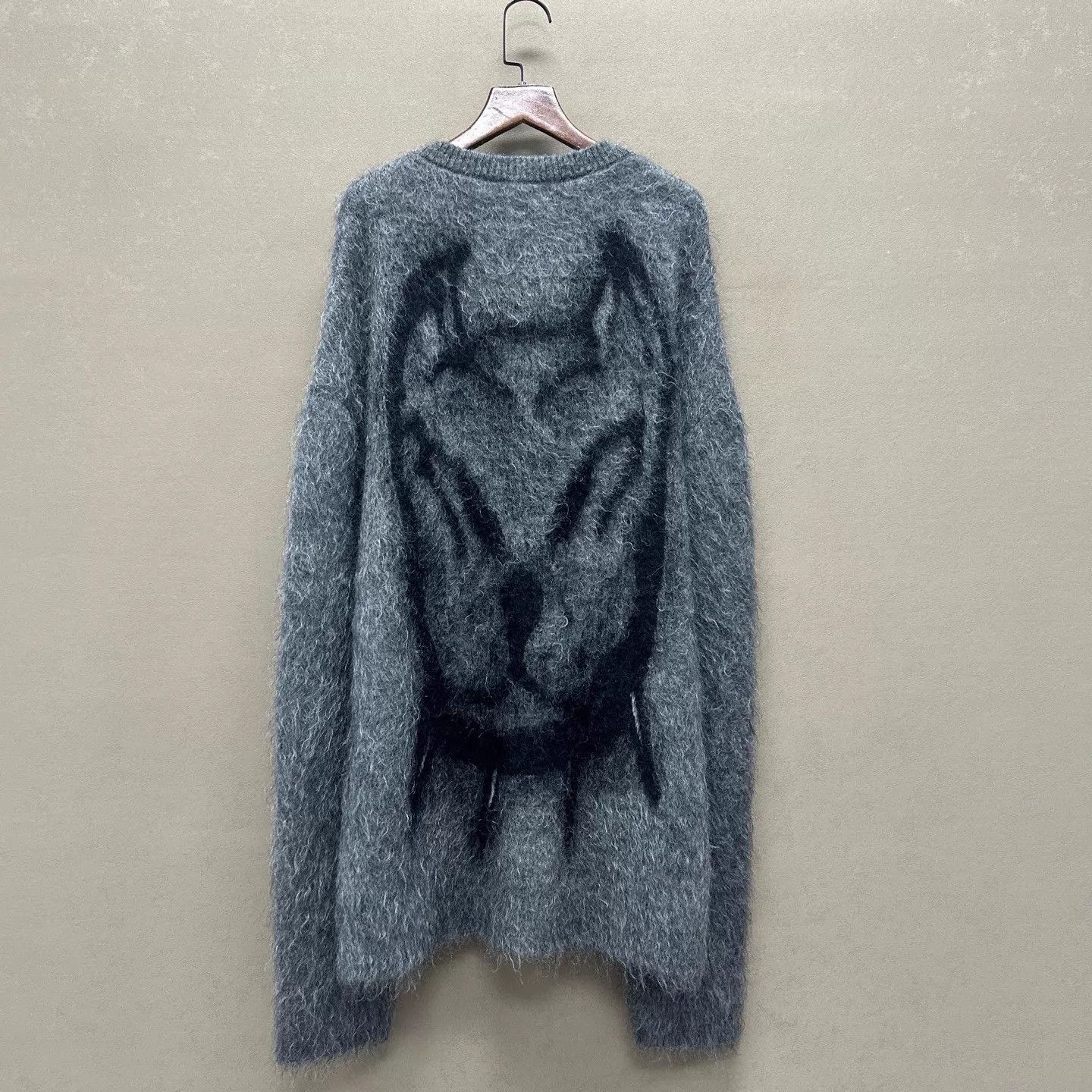 Givenchy Givenchy Chito Mohair Sweater L 99 New Size US L / EU 52-54 / 3 - 2 Thumbnail
