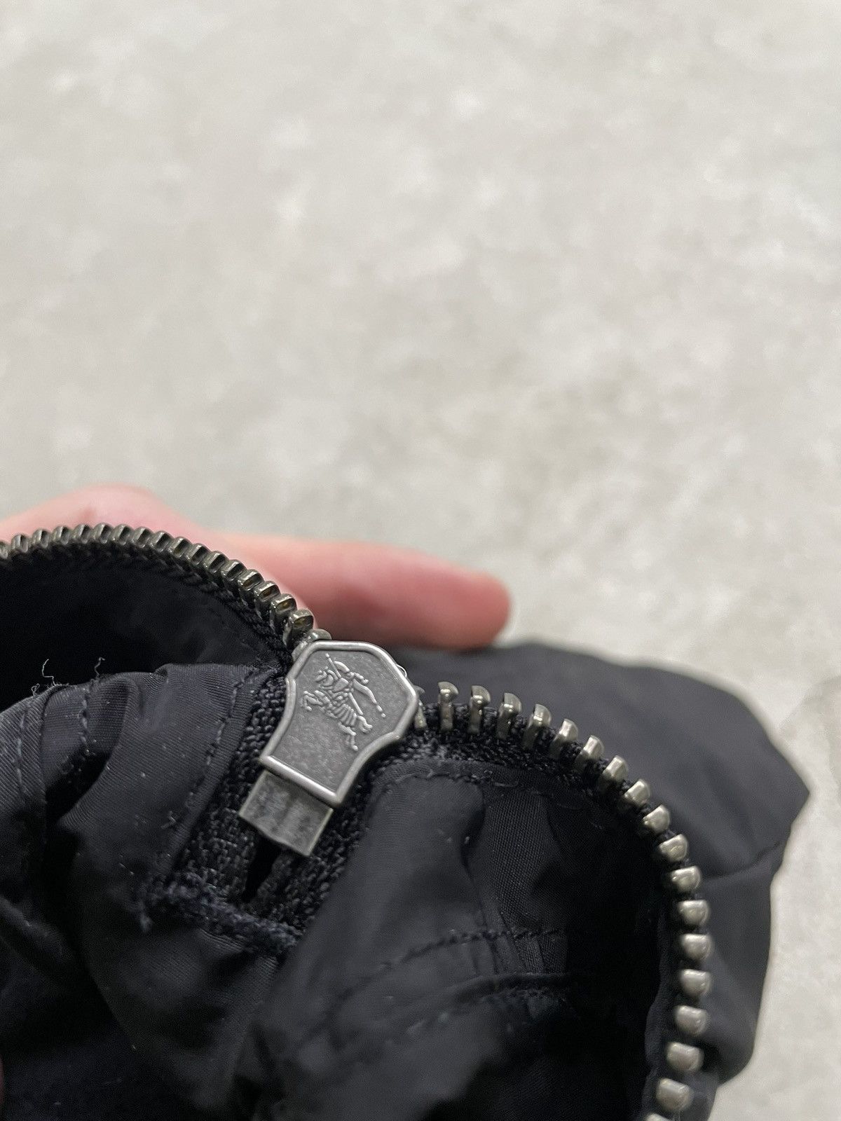 Burberry Burberry Brit clutch hand bag black nylon Size ONE SIZE - 5 Thumbnail