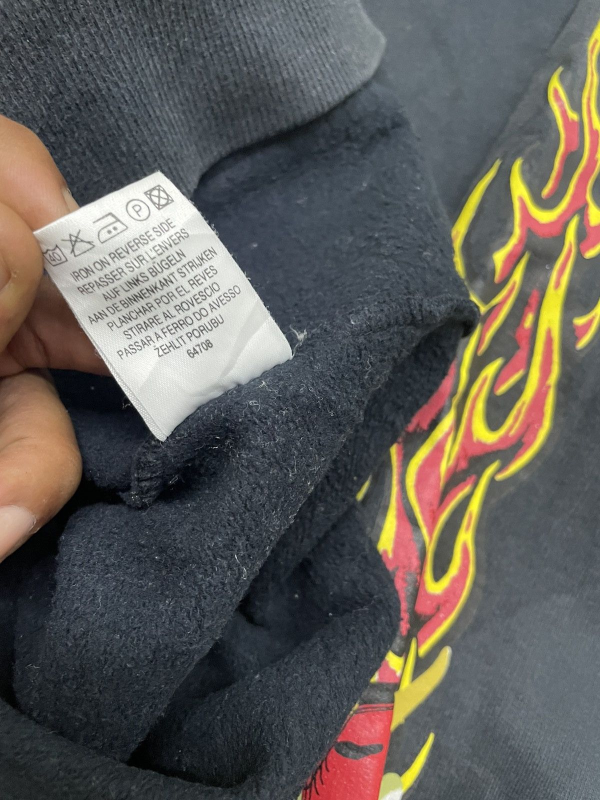 Japanese Brand × Vintage Vintage HERE THERE Skull Distressed Stain Hoodie Sweatshirt Size US L / EU 52-54 / 3 - 5 Thumbnail