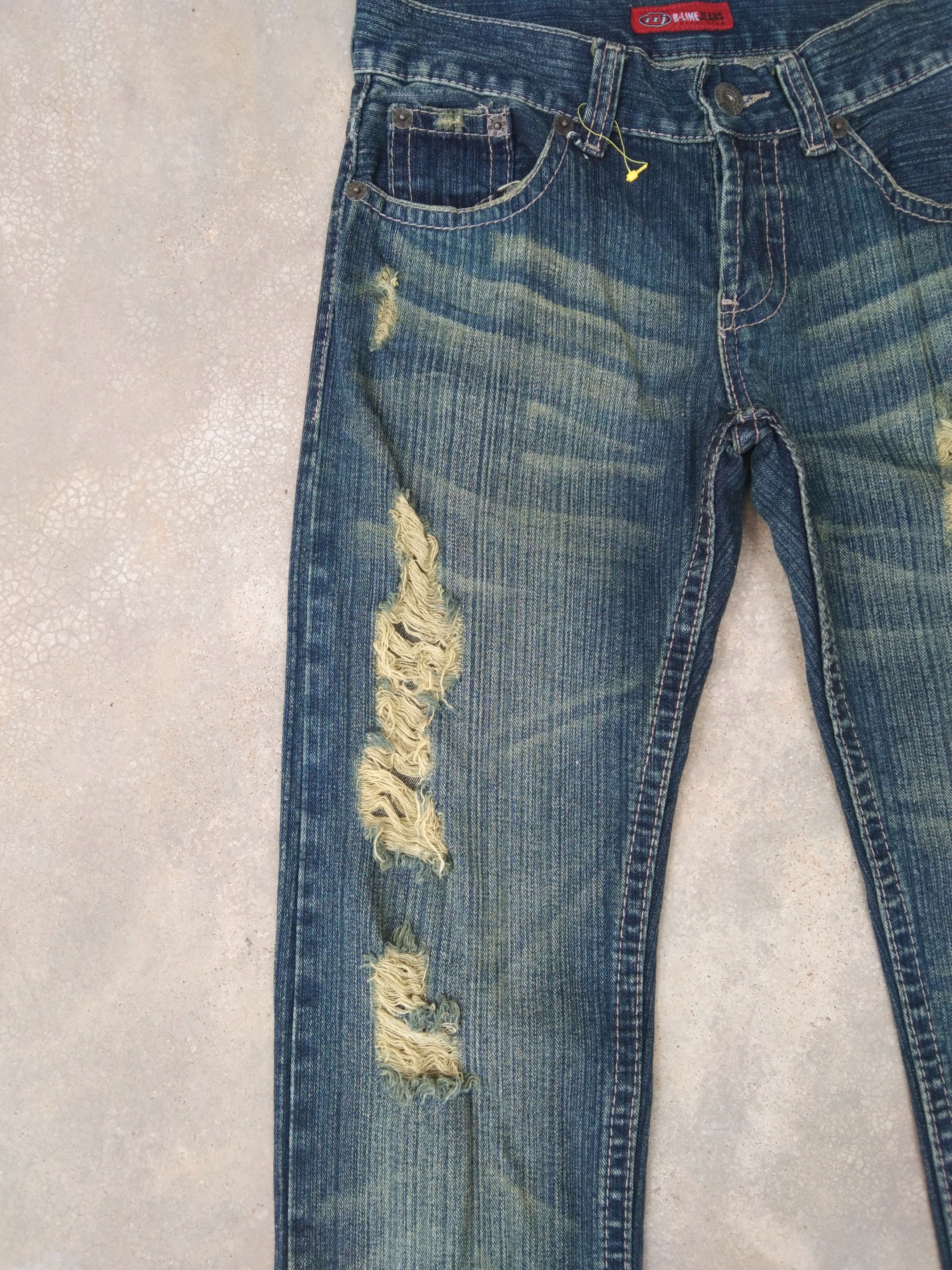 Japanese Brand Vintage Rough Rider Distressed Jeans 29x31 Size US 29 - 5 Thumbnail