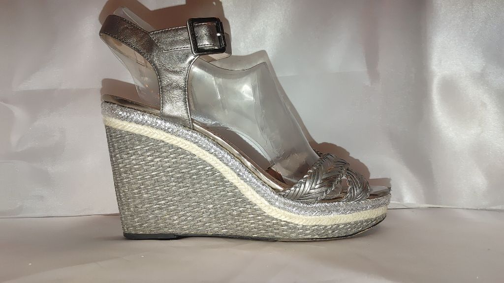 Vince Camuto Vince Camuto Tadeta Metallic Pewter Wedge Sandal Size 9M Size US 9 / IT 39 - 3 Thumbnail