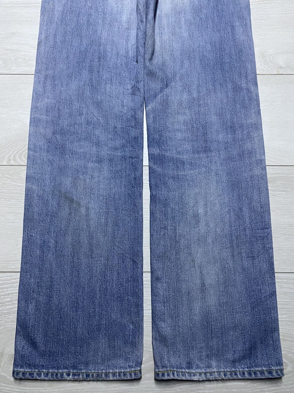 Japanese Brand Vintage Japanese Uniqlo S-002 Light Wash Distressed Jeans Size US 33 - 6 Thumbnail