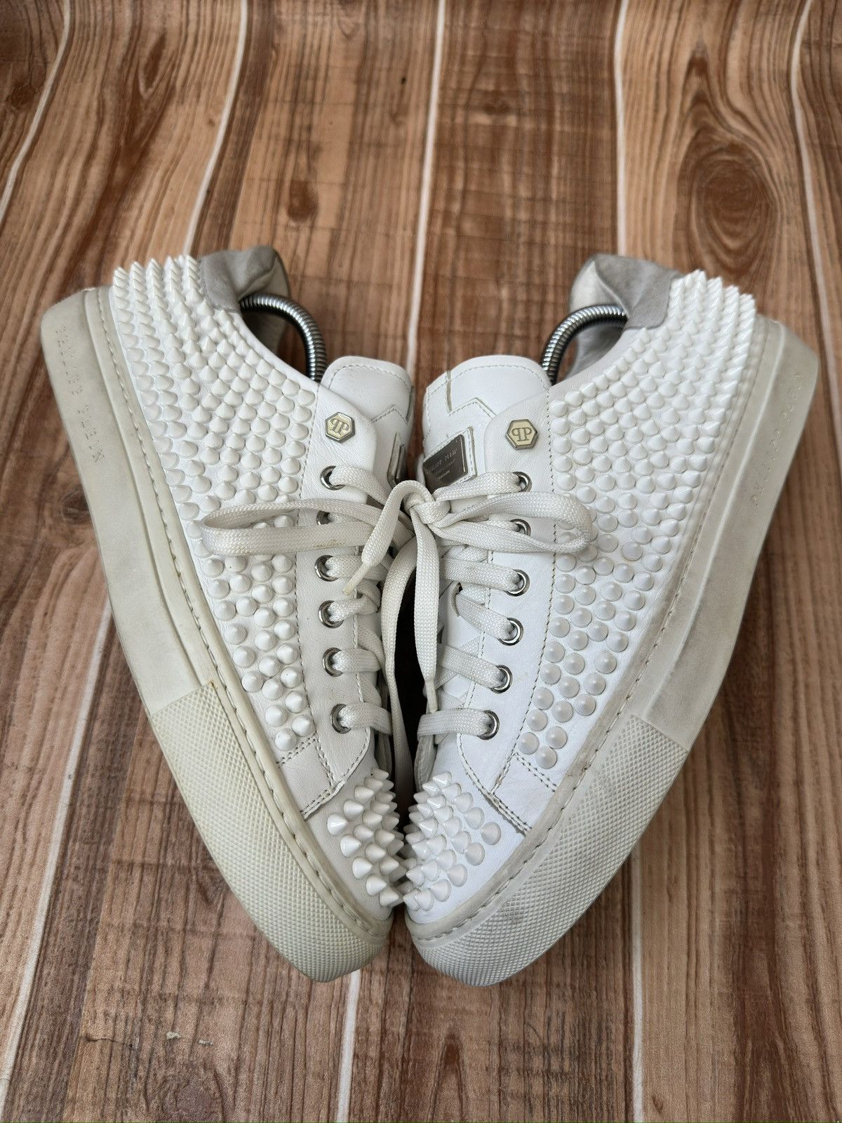 Philipp Plein Philipp Plein 78 Studded Spiked White Low Top Trainers Size US 9 / EU 42 - 3 Thumbnail