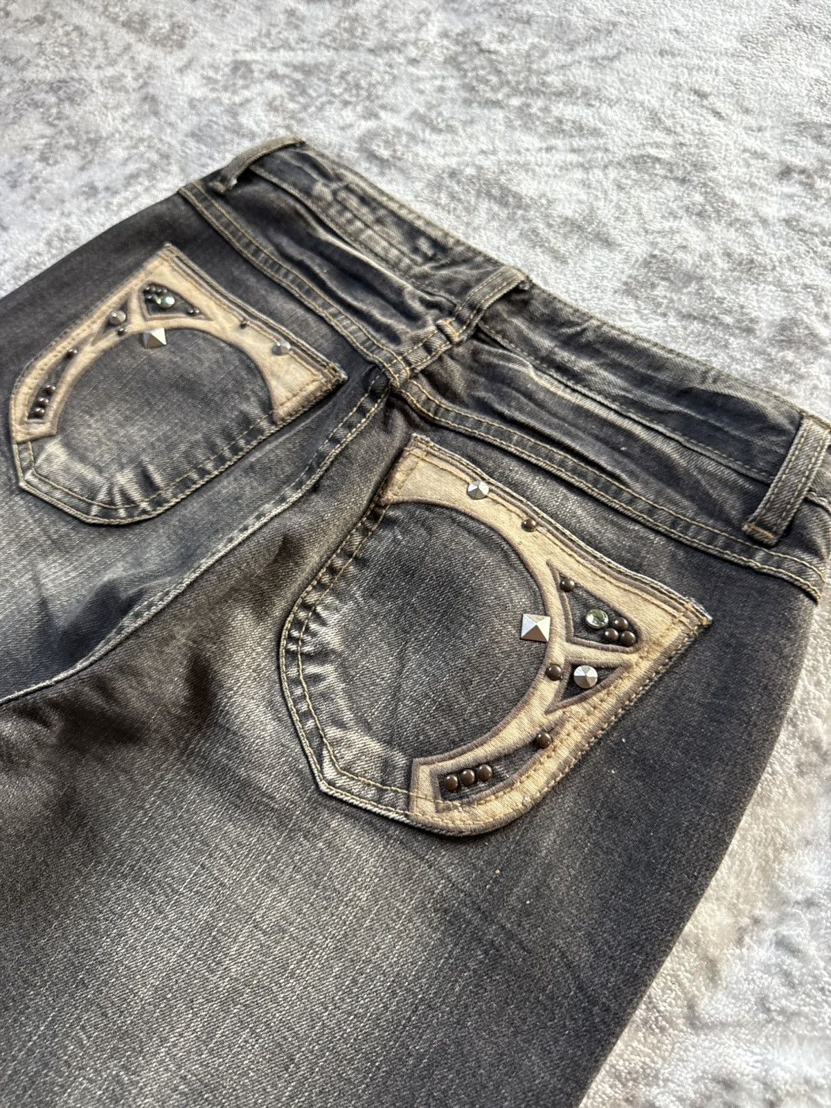 GOSTAR DE FUGA Gostar De Fuga Style Studded Embellished Flared Jeans Size US 27 - 19 Thumbnail