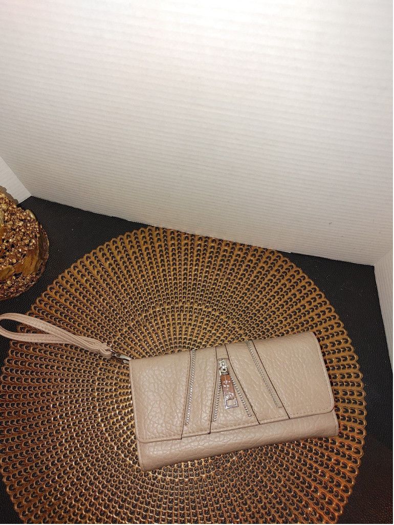 Jessica Simpson Jessica Simpson Wallet Size ONE SIZE - 1 Thumbnail