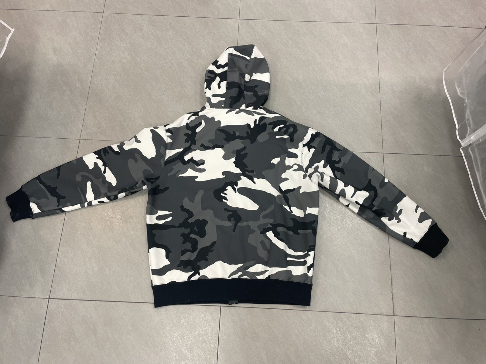 Supreme Supreme Snow Camo Zip Up X-Large Size US XL / EU 56 / 4 - 2 Thumbnail