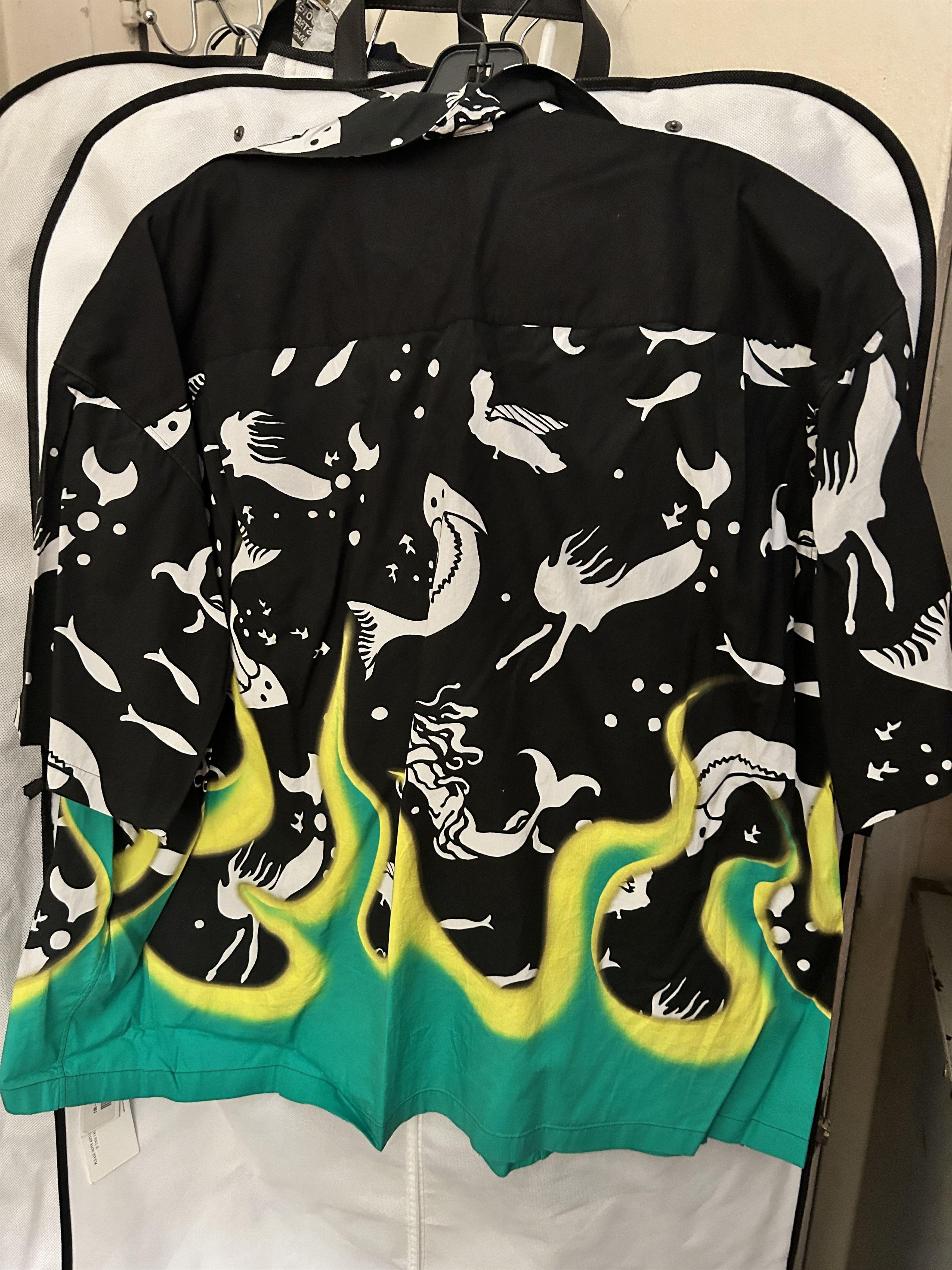 Prada Prada FW18 Mermaid Flames Camp Collar Shirt Size US S / EU 44-46 / 1 - 5 Thumbnail