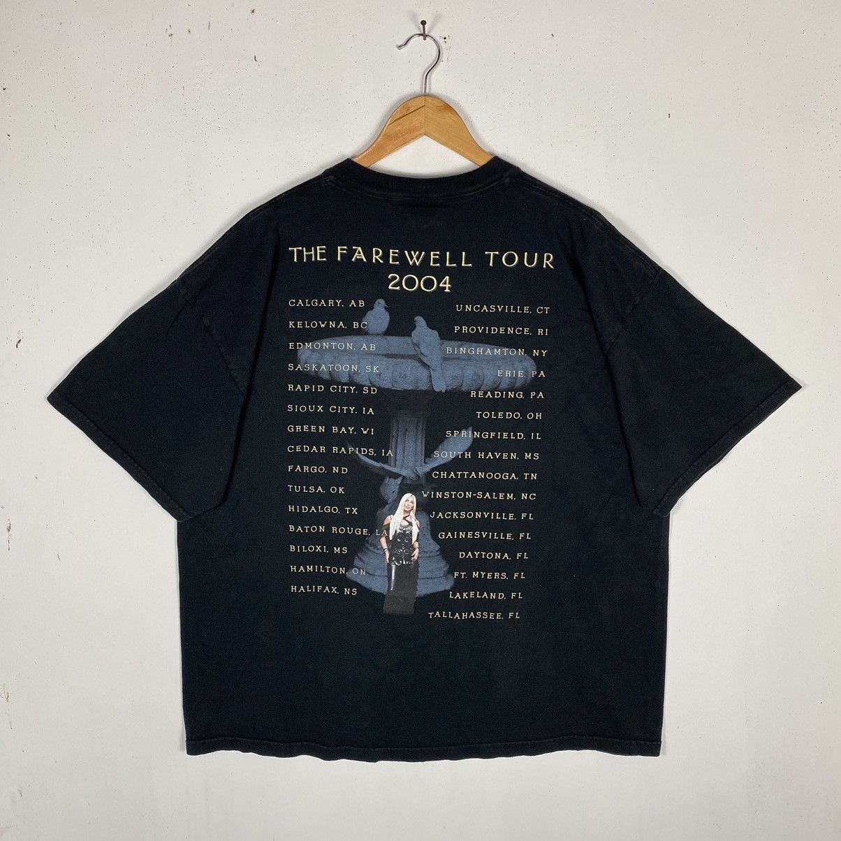 Band Tees × Vintage VINTAGE CHER THE FAREWELL TOUR 2004 TEE Size US XXL / EU 58 / 5 - 5 Thumbnail