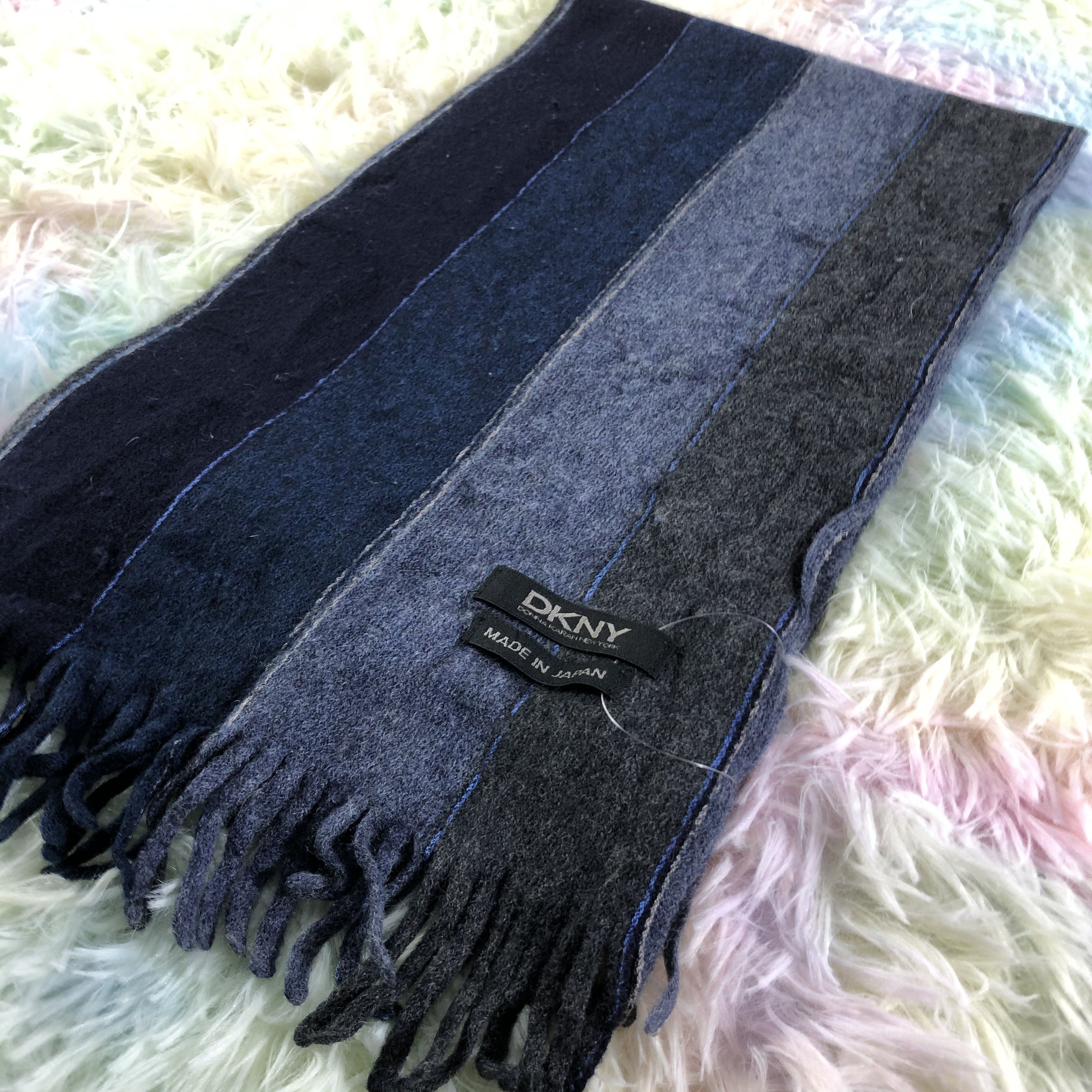 DKNY DKNY Scarf / Muffler / Neckwear - KM380 Size ONE SIZE - 3 Thumbnail