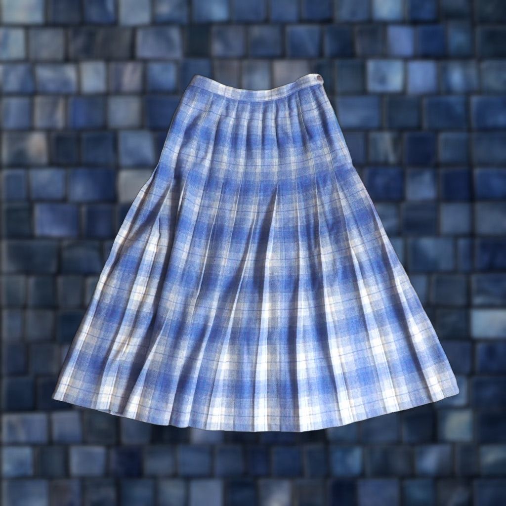 Pendleton VTG Pendleton Wool Blue White Plaid Tartan Skirt 27W Women 1970s Hippy Casual Wool 100% Original Canada US Built Size 27" / US 4 / IT 40 - 1 Thumbnail