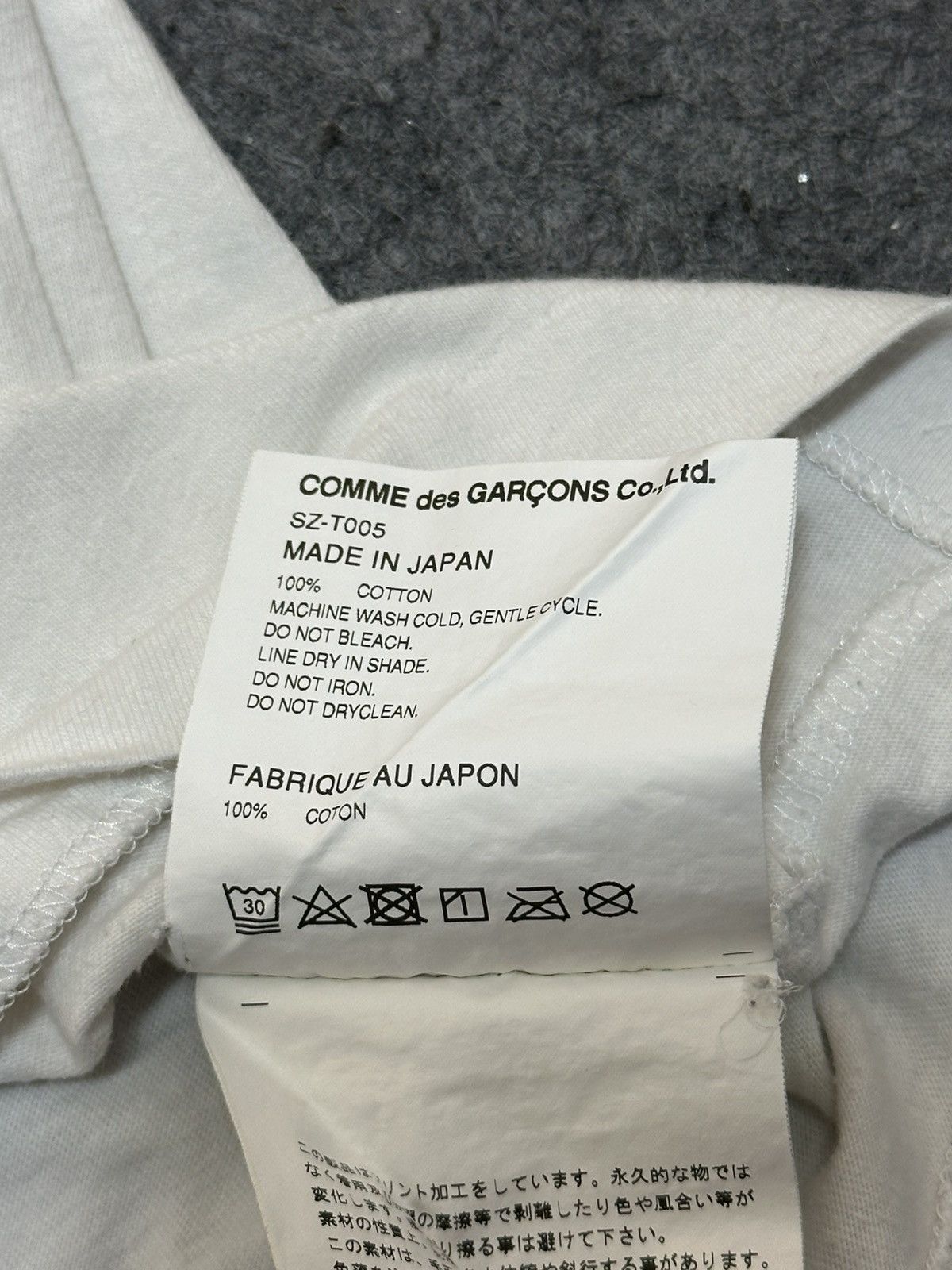 CDG by Comme des Garcons Comme des Garçons CDG white t-shirt. Size US L / EU 52-54 / 3 - 8 Thumbnail