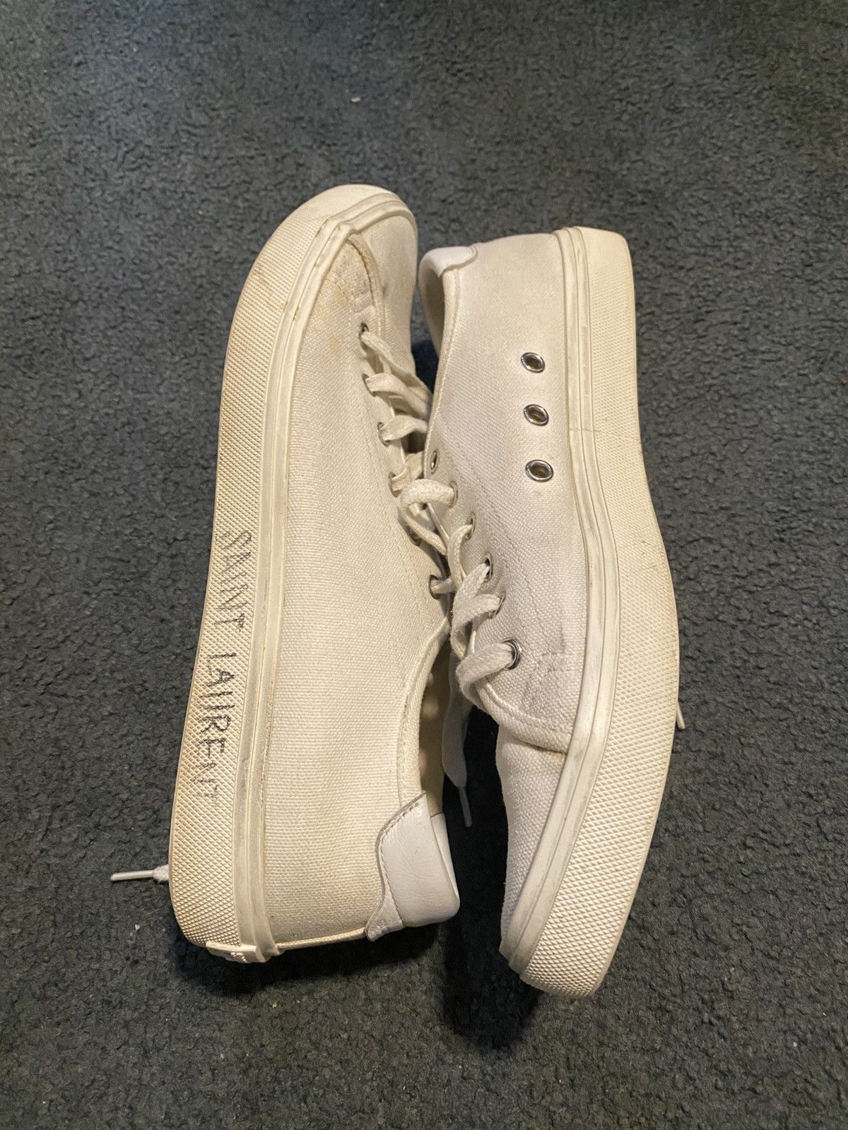 Designer × Saint Laurent Paris × Yves Saint Laurent SAINT LAURENT MALIBU LACE UP SNEAKERS Size US 9 / EU 42 - 2 Thumbnail