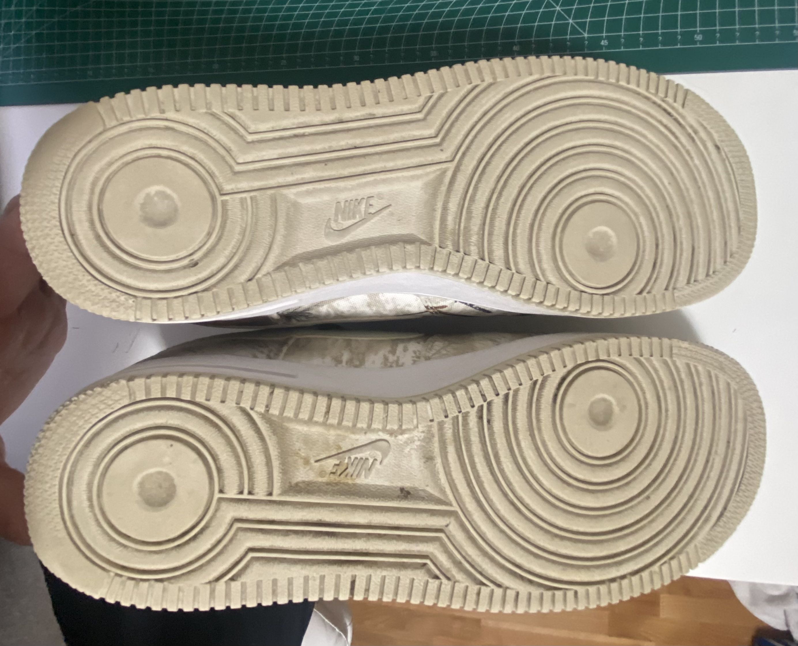 Nike × Realtree Air Force 1 Size US 12.5 / EU 45-46 - 8 Thumbnail