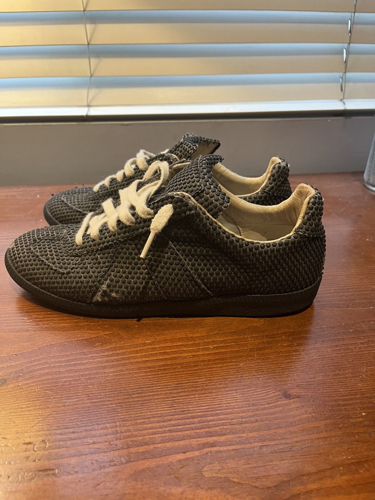 Maison Margiela MAISON MARGIELA TEXTURED REPLICA GATS Size US 8 / EU 41 - 3 Thumbnail