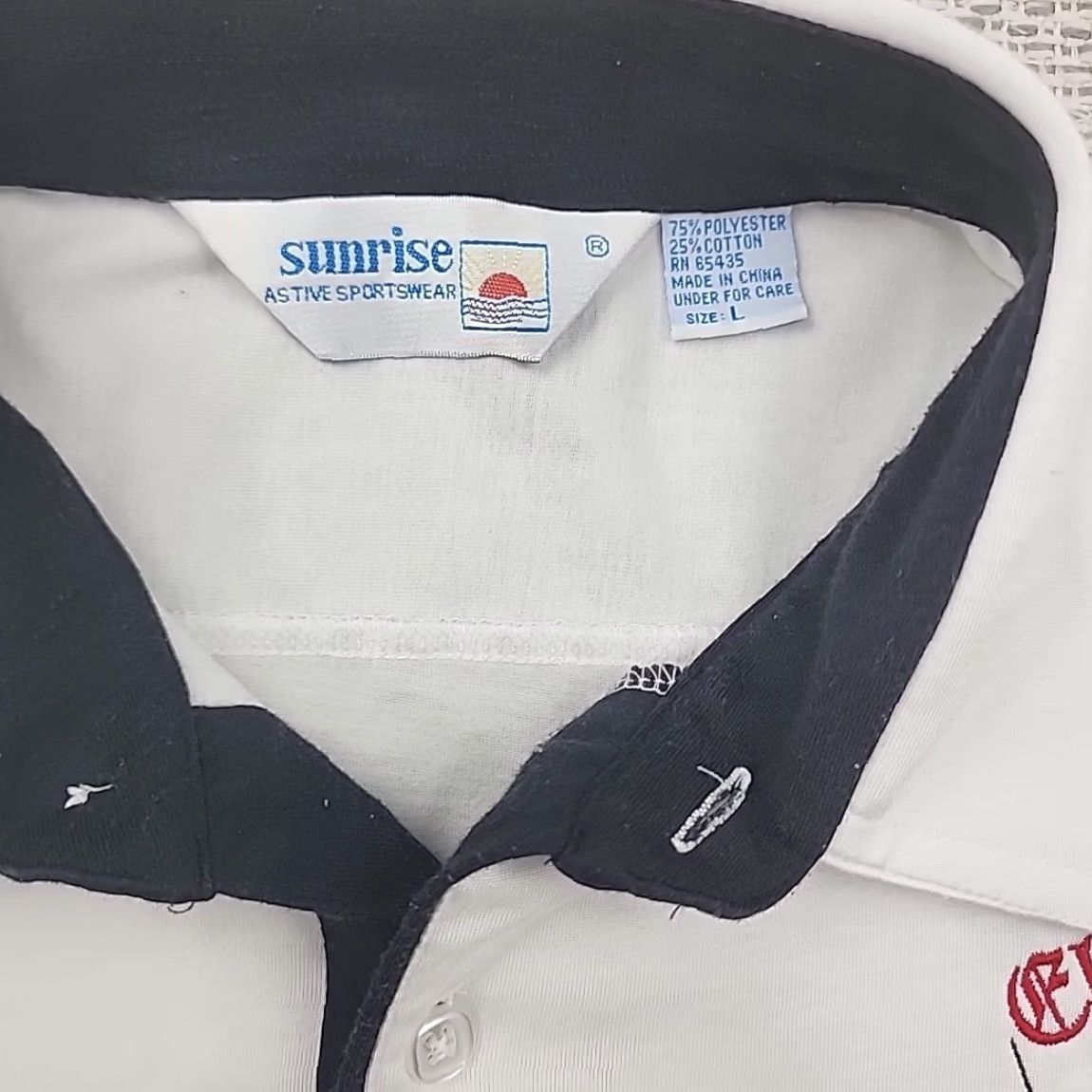 Vintage VINTAGE Sunrise Polo Shirt Mens L Short Sleeve White 1980s Rockabilly Casual Polo Rugby El Zaribah Size US L / EU 52-54 / 3 - 5 Thumbnail