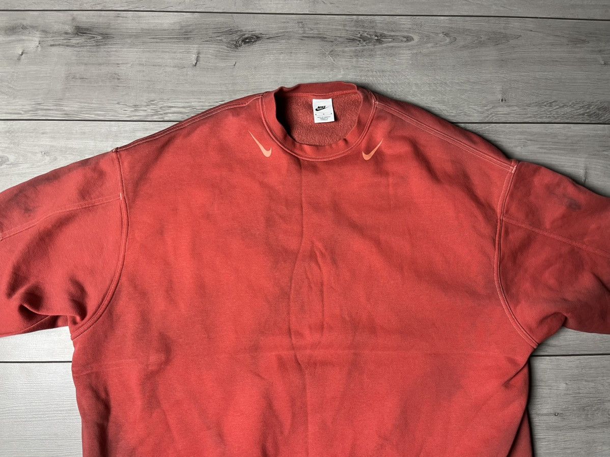 Nike Nike sweatshirt crewneck double swoosh neck size Medium Size US M / EU 48-50 / 2 - 3 Thumbnail