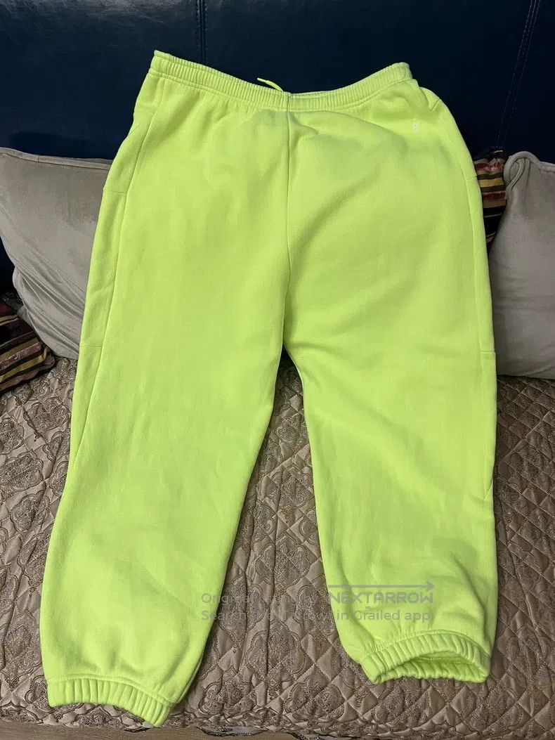 Balenciaga Balenciaga size M Loose Fit Men's Sweatpants, Size M, Fluo Size US 27 - 1 Thumbnail