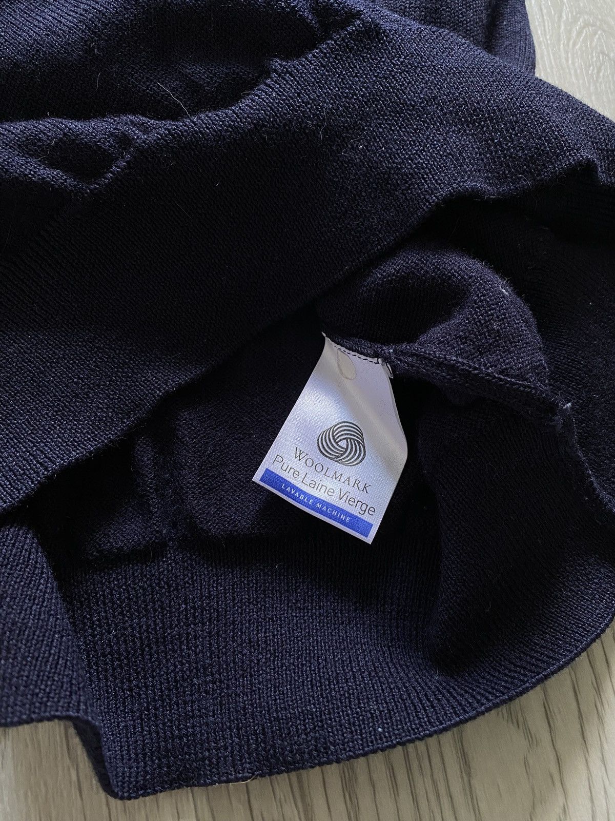 Lacoste Lacoste Vintage Knit Sweater Navy Colour Basic Logo Size US L / EU 52-54 / 3 - 3 Thumbnail