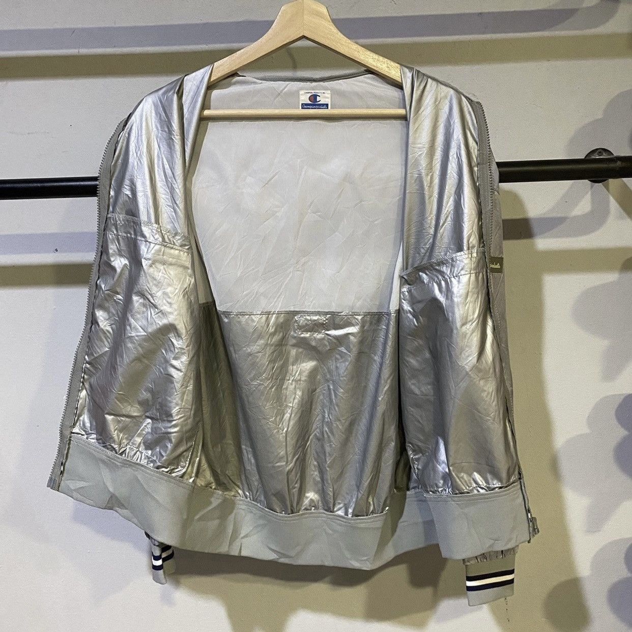 Champion × Vintage Vintage Champion Windbreaker Jacket Size US L / EU 52-54 / 3 - 3 Thumbnail
