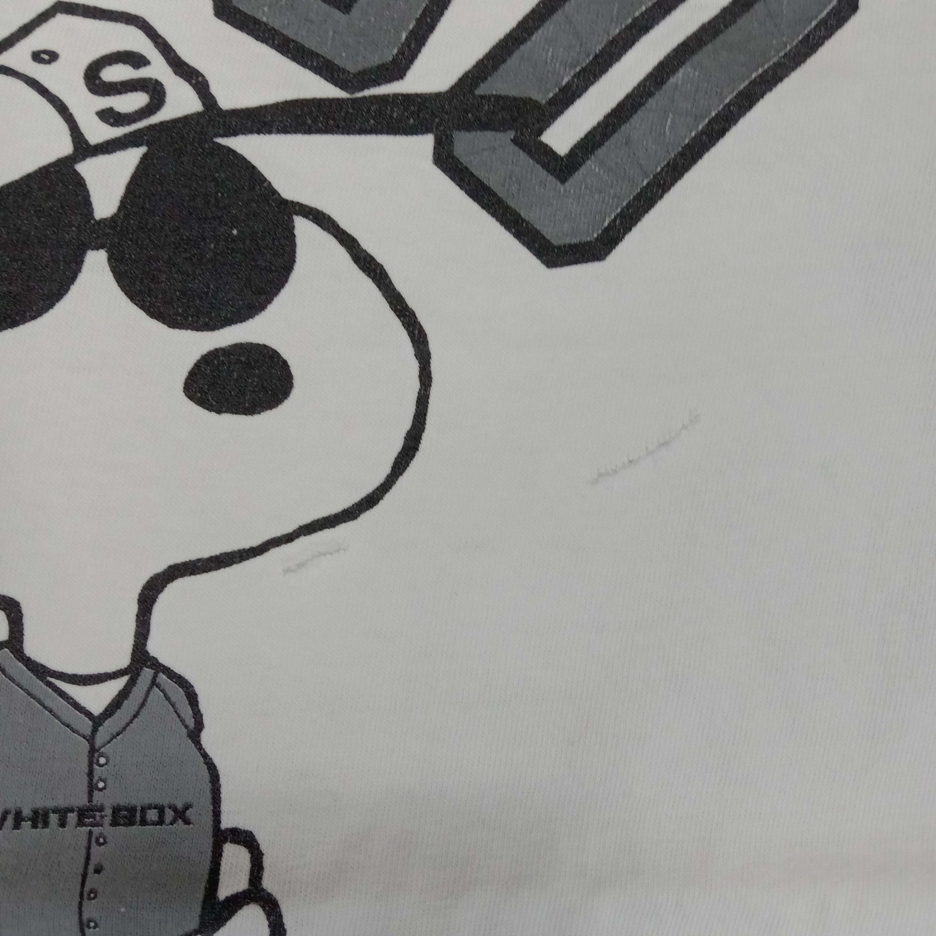 Cartoon Network × Vintage Vintage 90's Snoopy X Chicago White Sox Tshirt Size US M / EU 48-50 / 2 - 5 Thumbnail