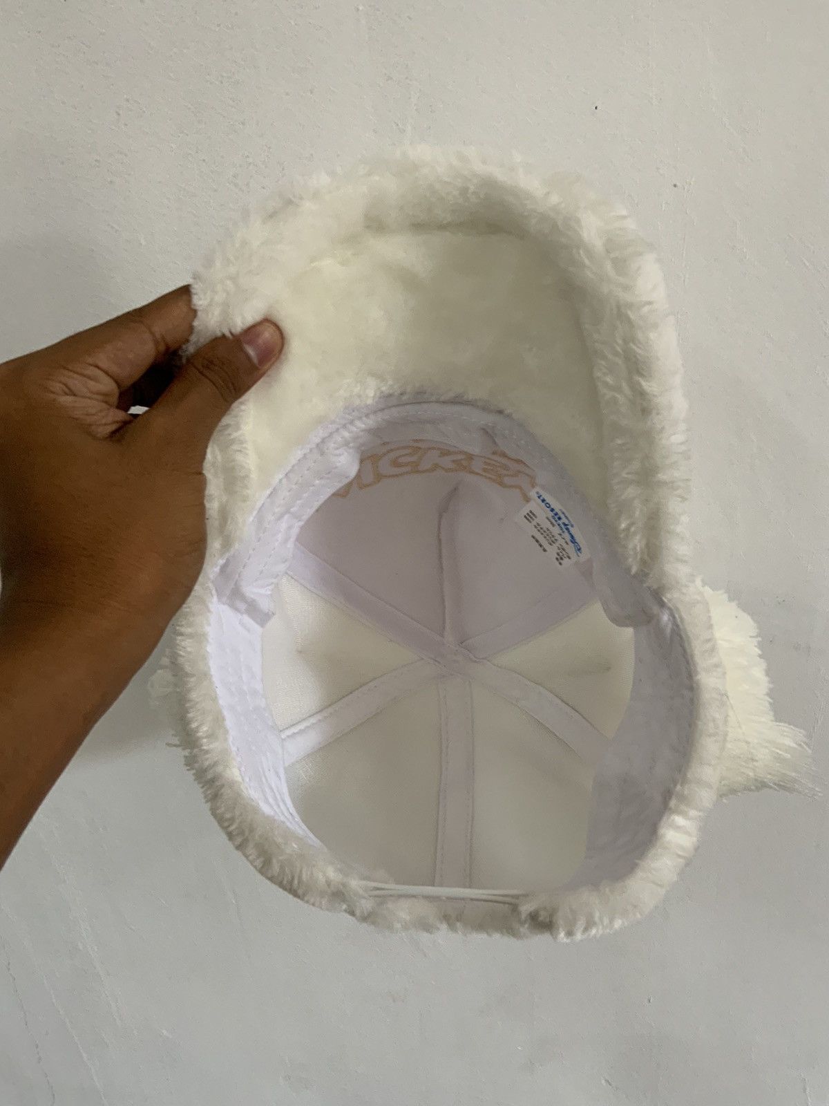 Disney Mickey Mouse Mohair Fur Disney Hat Cap Size ONE SIZE - 7 Thumbnail