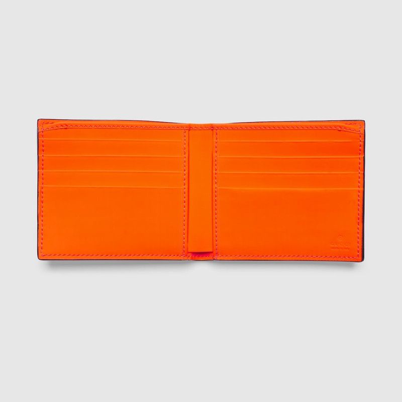 Gucci oc11z1225 Size: OS / GG Rubber Effect Bi Fold Wallet Size ONE SIZE - 4 Thumbnail