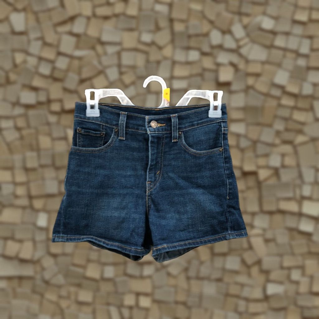 Levi's Levi's Shorts Womens 25 Mid Rise Bermuda 5-Pocket Denim Blue Dark Wash Cotton Womens Size 42" / US 20 - 1 Thumbnail