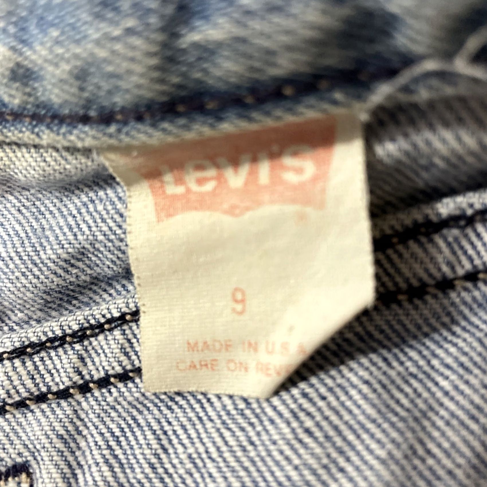 Levi's VINTAGE Levi's Jeans Women 9 Pleated Mom High Waist Blue Grunge Denim 90s Rock Distressed 5-Pocket Logo Mens? Size 30" / US 8 / IT 44 - 6 Thumbnail