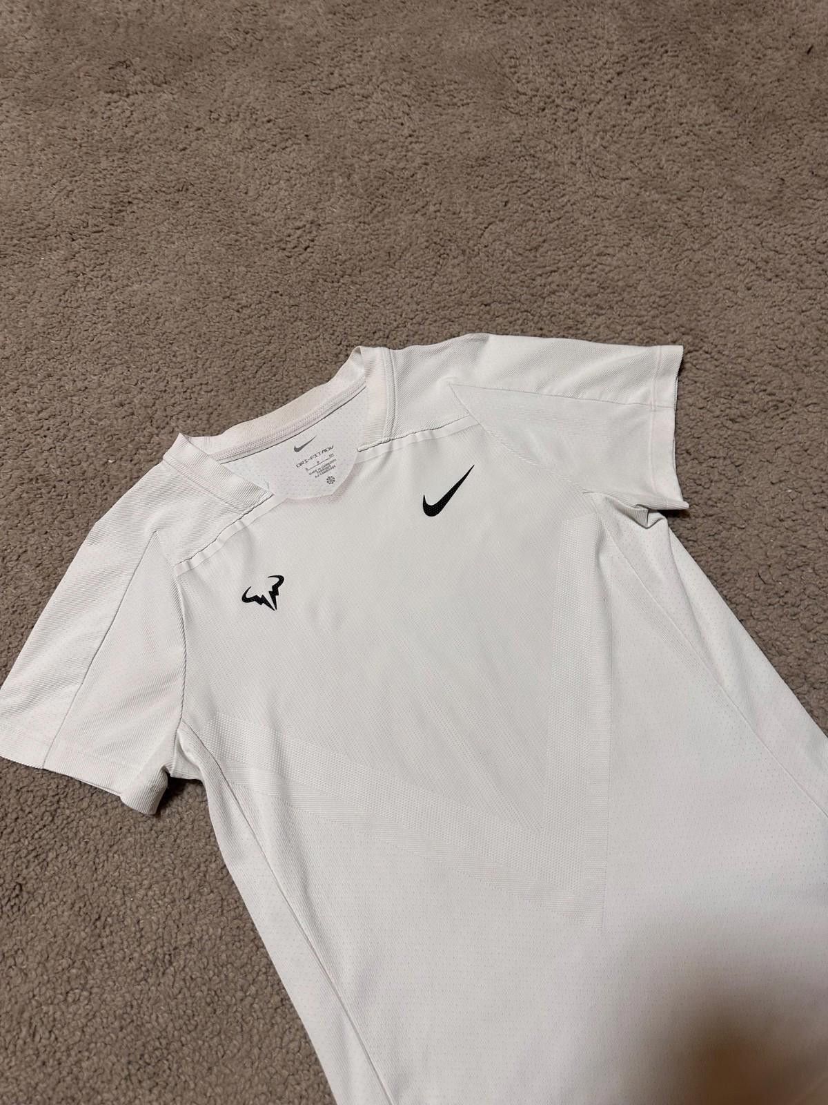 Nike Nike Court Rafa Nadal Dri-FIT ADV White Tennis Shirt Mens S Size US S / EU 44-46 / 1 - 3 Thumbnail