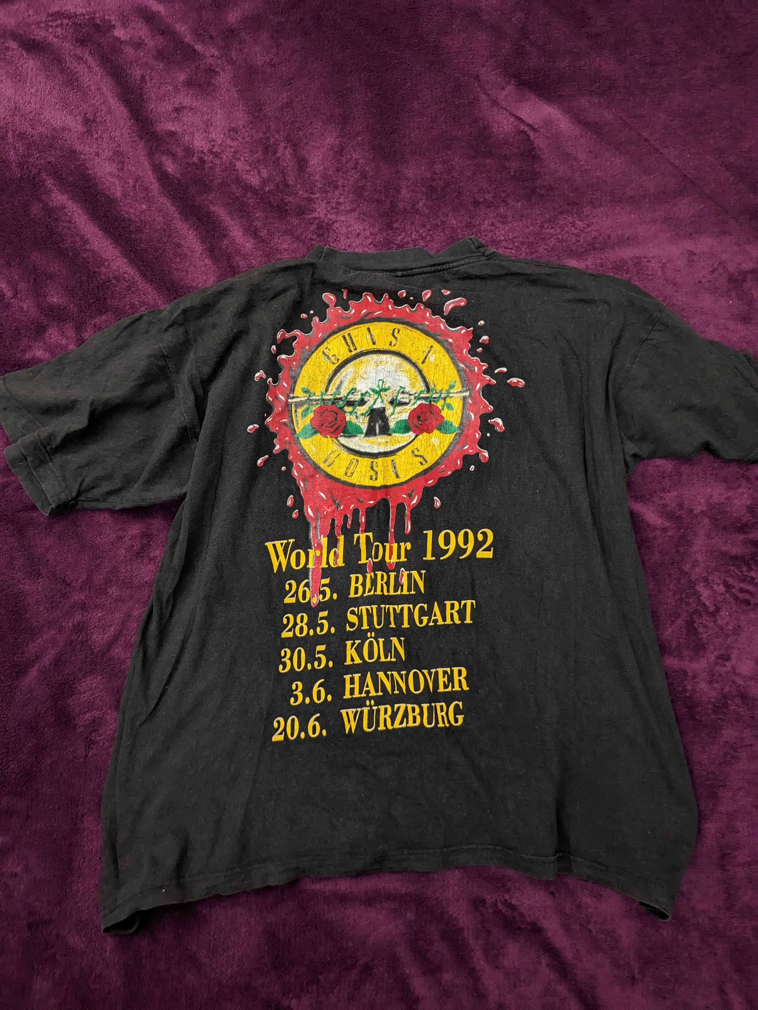 Band Tees Vintage Guns N Roses Use Your Illusion World Tour 1992 Size US XL / EU 56 / 4 - 2 Thumbnail