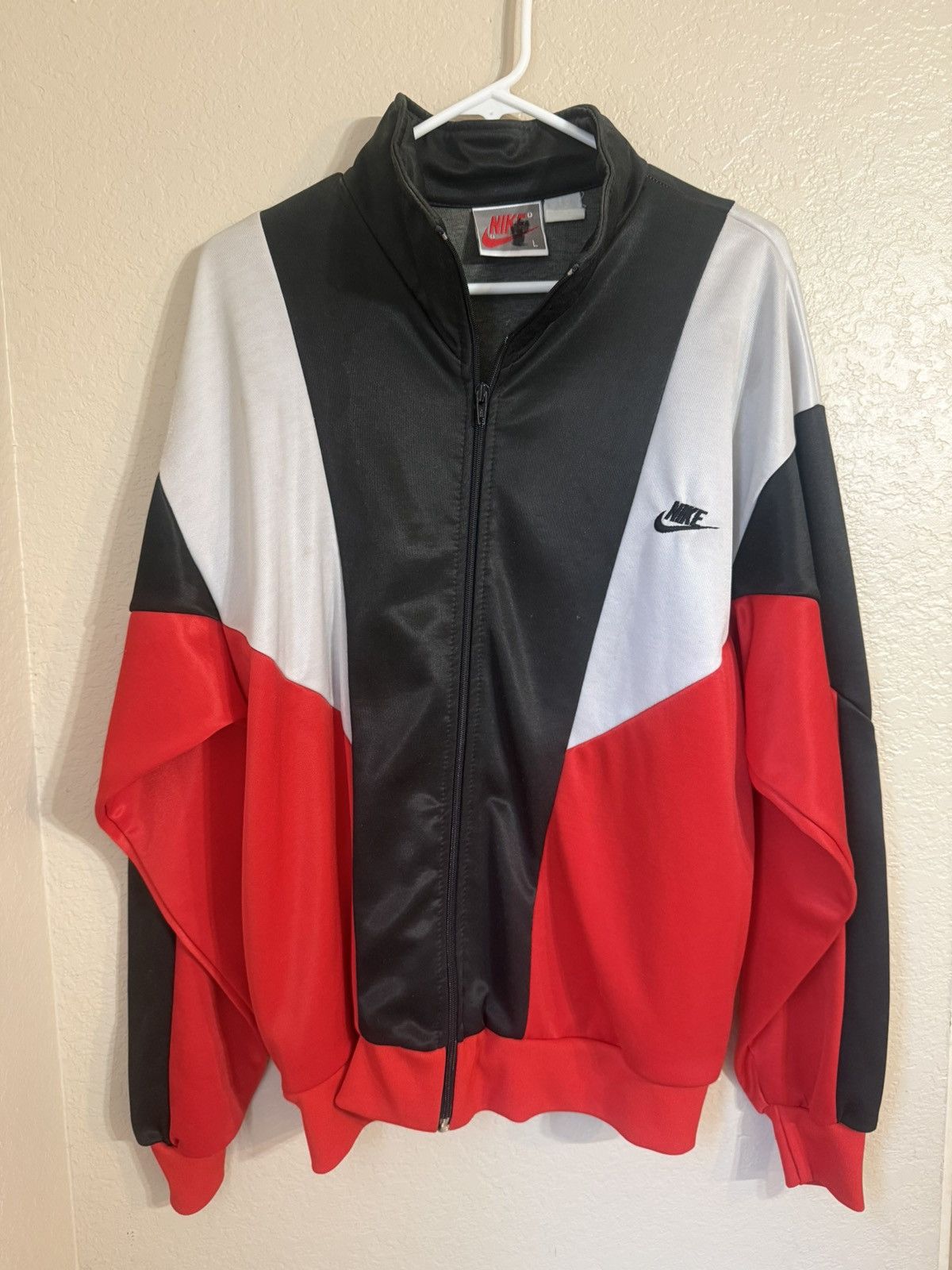 Nike Vintage 90s Nike Windbreaker Jacket Adult Large Black Blue Size US L / EU 52-54 / 3 - 1 Thumbnail