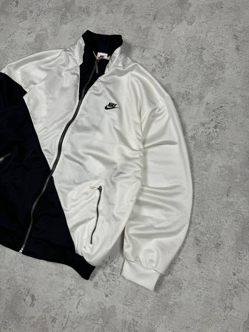 Nike Vintage Nike Y2K Track Jacket Big Logo Size S Size US S / EU 44-46 / 1 - 7 Thumbnail