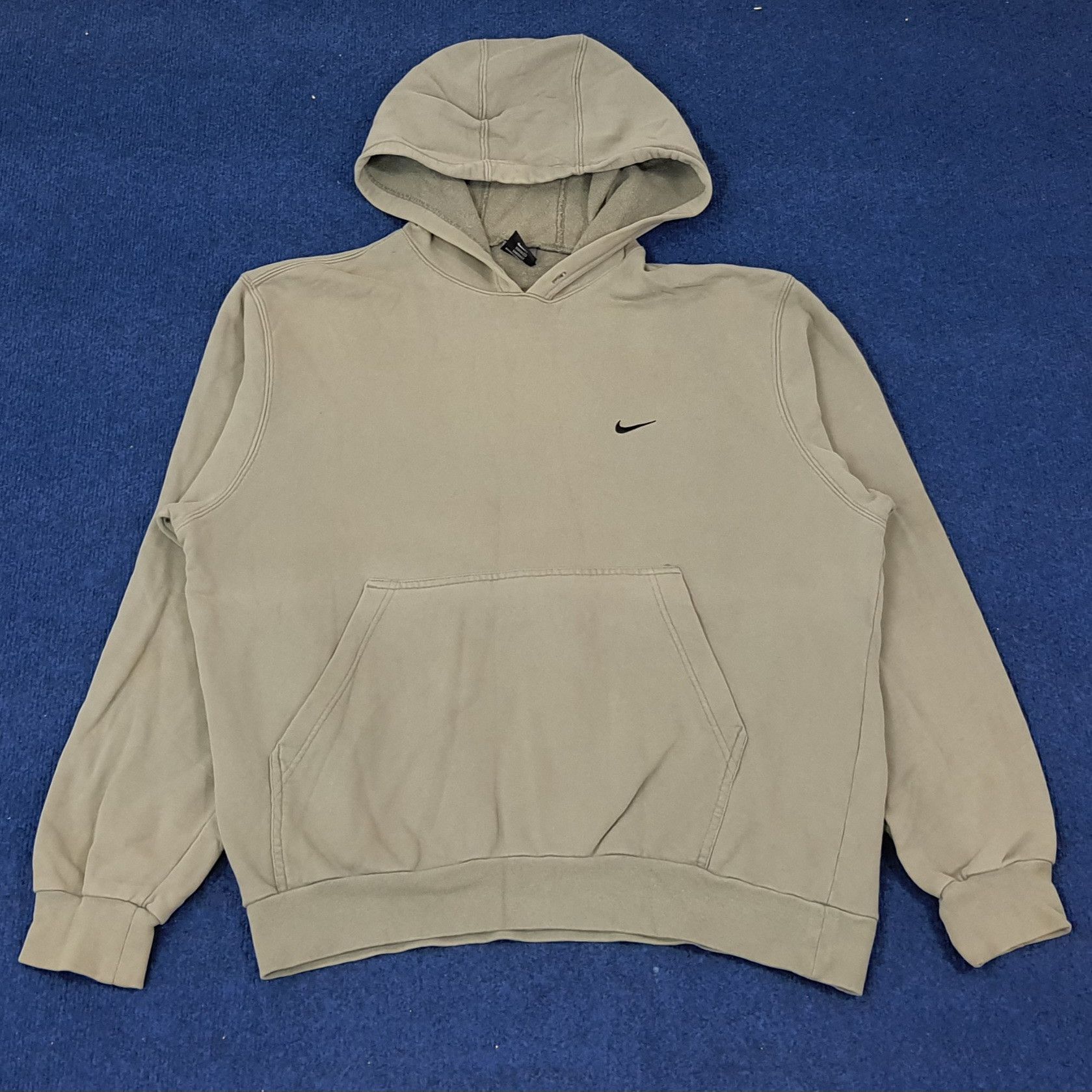 Nike × Vintage Vintage Nike Embroidery Swoosh Hoodie C215N18 Size US L / EU 52-54 / 3 - 1 Thumbnail