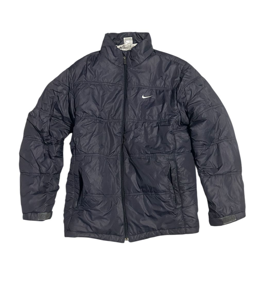 Nike Nike puffer jacket blue navy Size US L / EU 52-54 / 3 - 1 Thumbnail