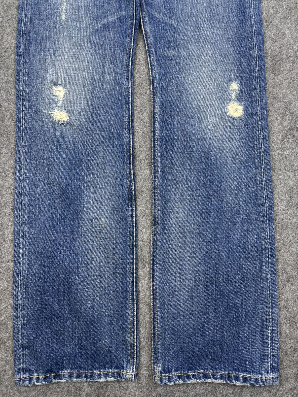 Japanese Brand 💥90s Style💥Flash Report Distressed Denim F805 Size US 28 / EU 44 - 4 Thumbnail