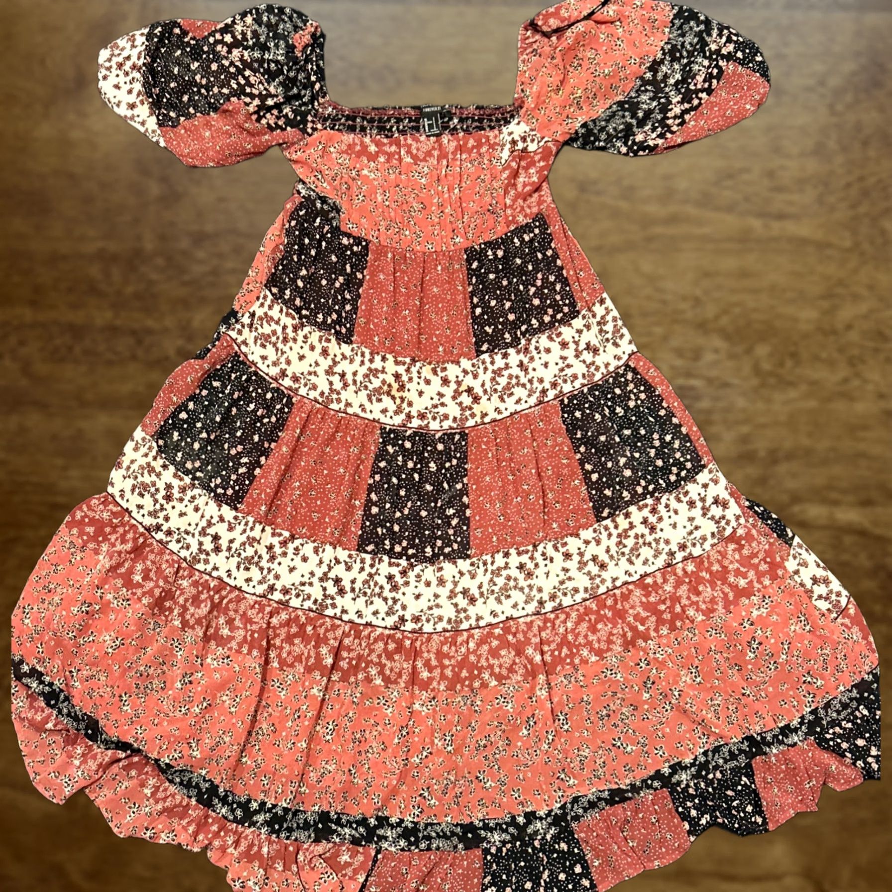 Forever 21 FOREVER 21 Floral Smocked Peasant Patchwork Dress S Lined Women B15 Size S / US 4 / IT 40 - 1 Thumbnail