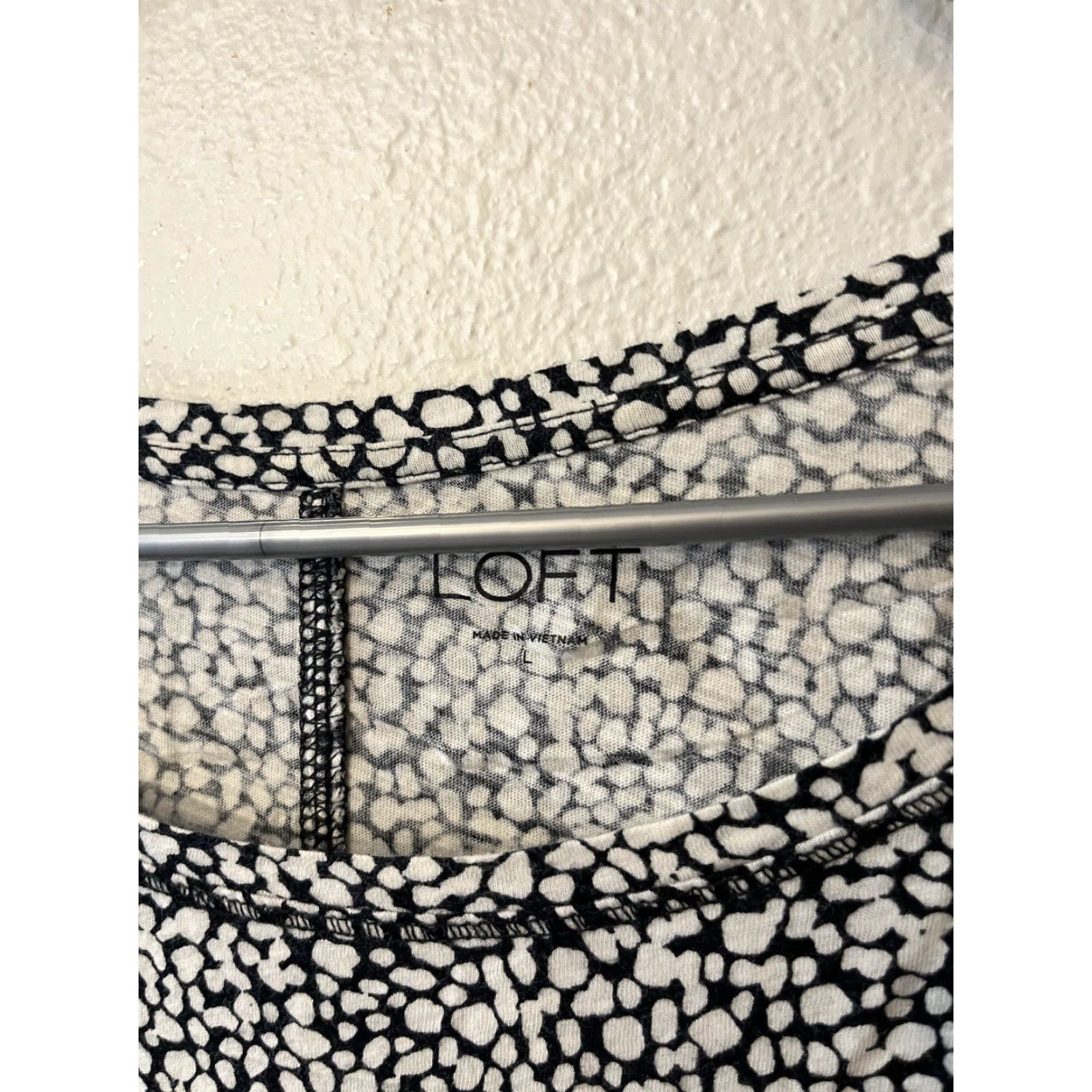 Ann Taylor Ann Taylor Loft Geometric Long Sleeve T-Shirt Crew Neck Stretch Top Large Multicolor Womens Size L / US 10 / IT 46 - 3 Thumbnail