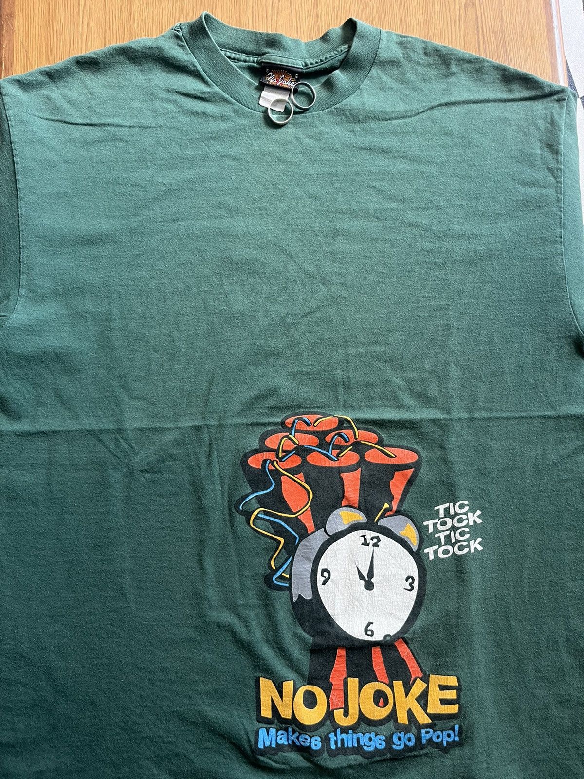 Vintage Vintage NO JOKE Makes things go pop! 90’s Streetwears Tshirt Size US XL / EU 56 / 4 - 6 Thumbnail