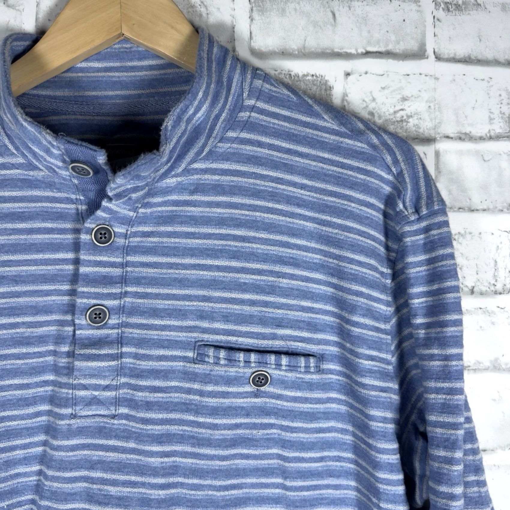 johnnie-O johnnie-O Striped Half Button Down Long Sleeve Shirt Mens Size L Size US L / EU 52-54 / 3 - 2 Thumbnail