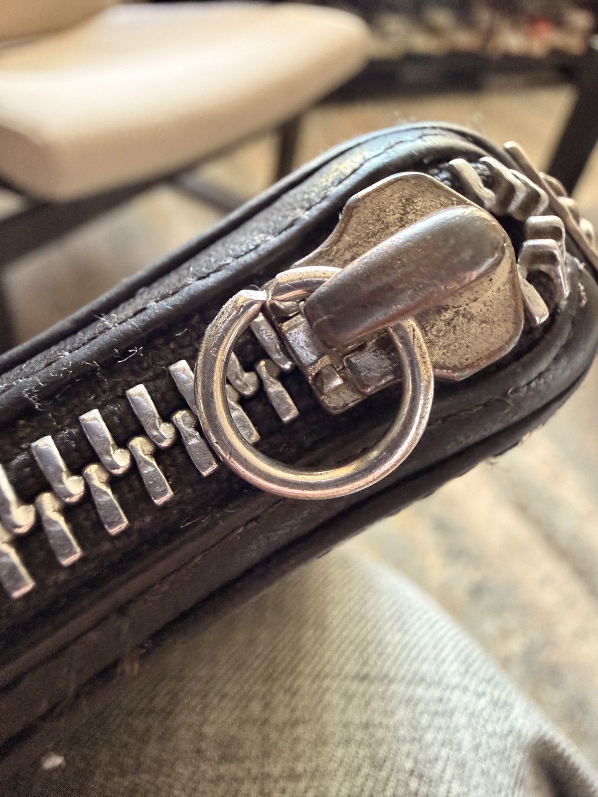 Chrome Hearts Chrome Hearts Pyramid Plus Studded Black Leather Zip Wallet Size ONE SIZE - 11 Thumbnail