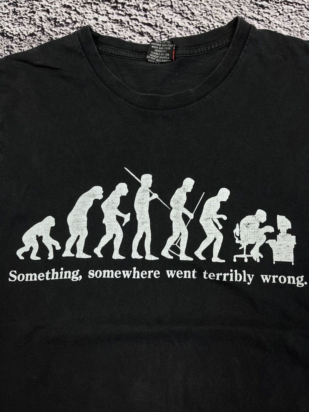 Band Tees Vintage Y2K Evolution humor logo trashed faded tee size L Size US L / EU 52-54 / 3 - 2 Thumbnail