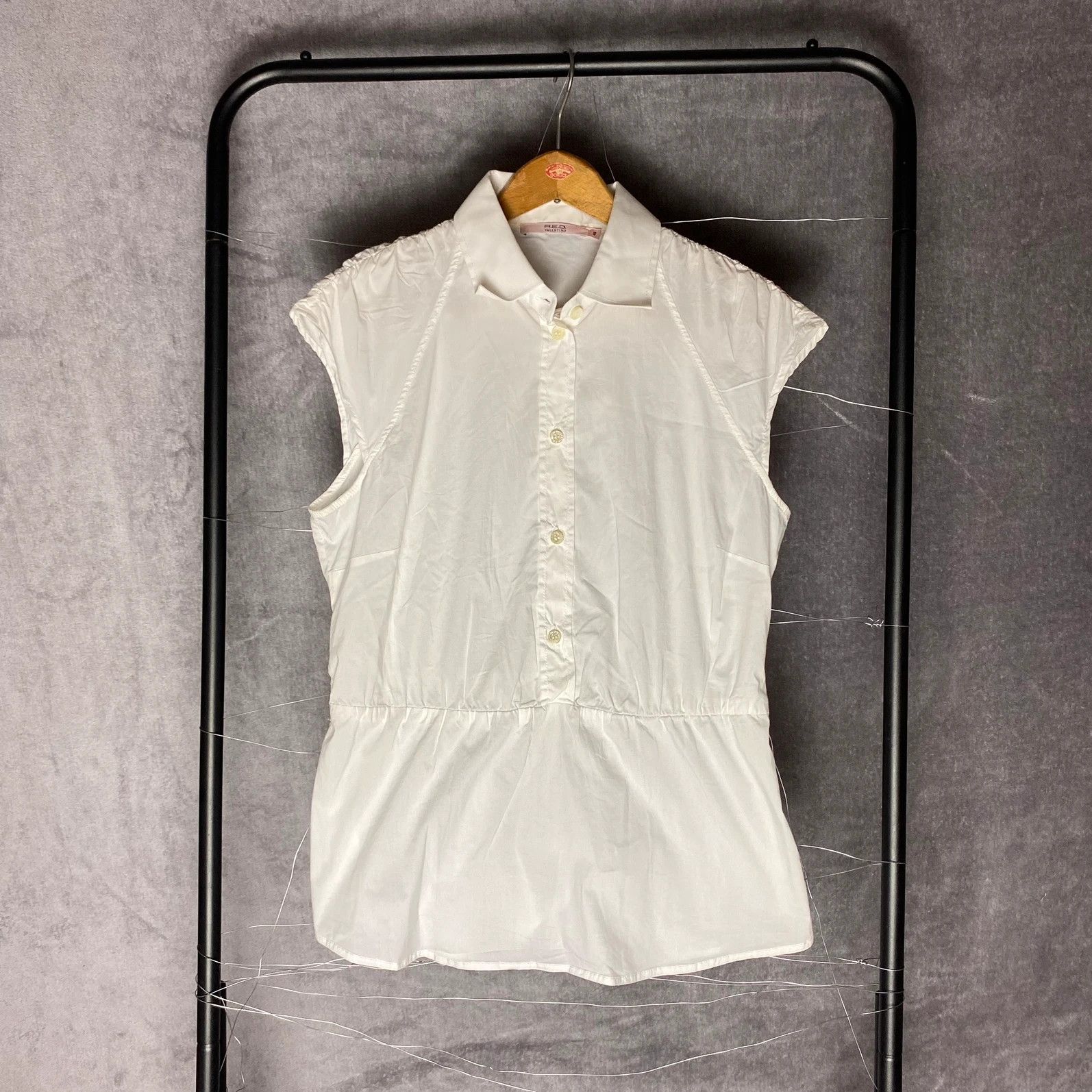 Designer × Valentino Valentino RED Garavani white shirt Size L / US 10 / IT 46 - 1 Thumbnail