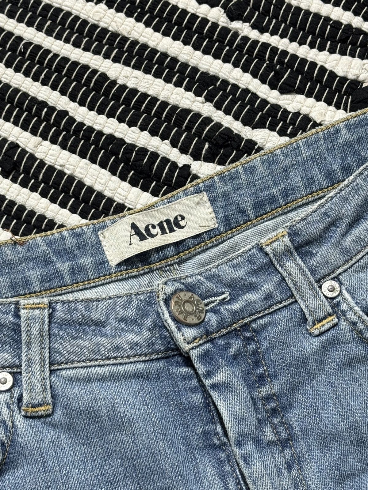 Acne Studios VINTAGE ACNE 2000s HEP BEYOND DENIM SHORTS Size 30" / US 8 / IT 44 - 5 Thumbnail