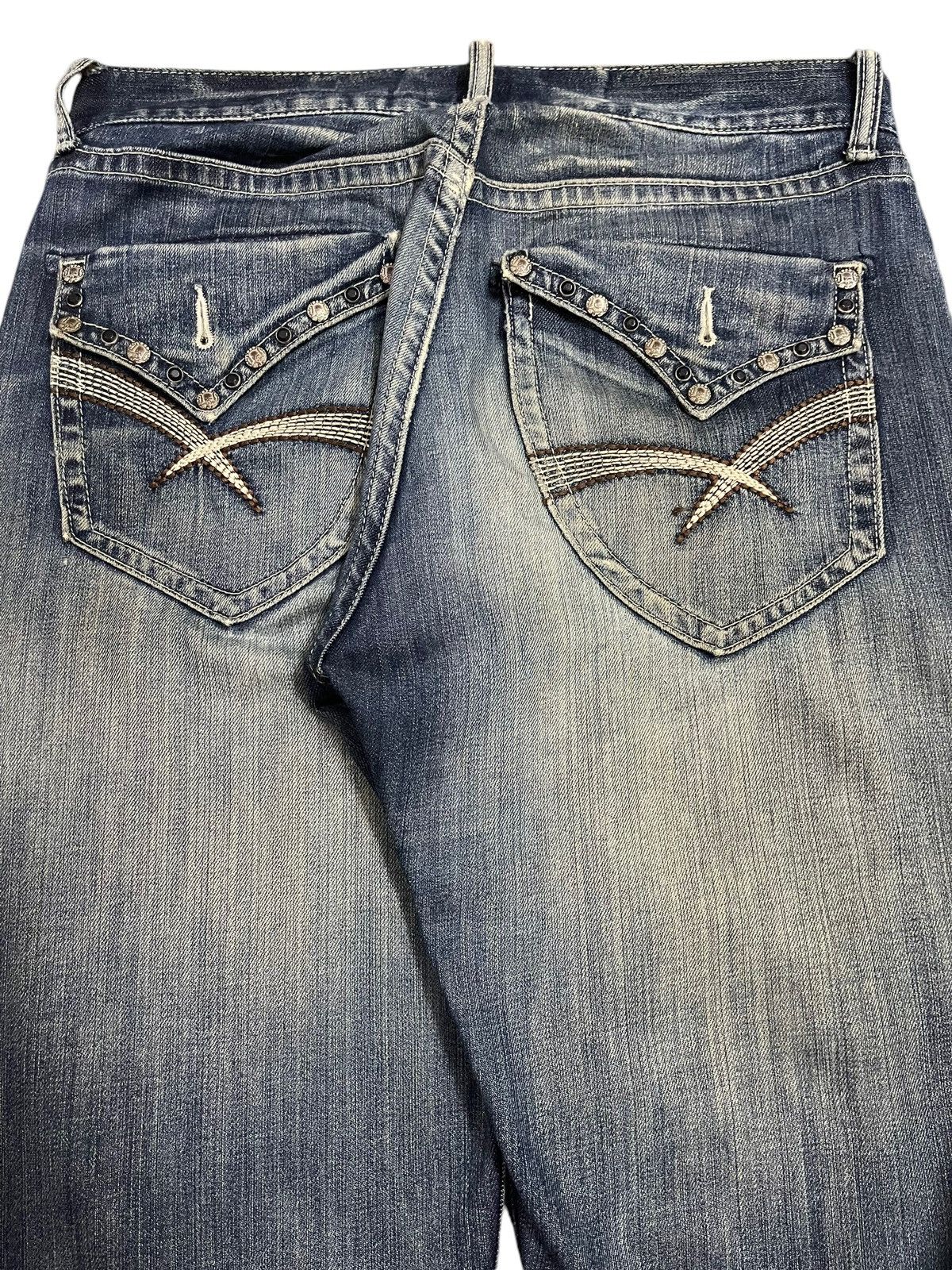 Denime Vintage Japanese Brand Blue Bleached Style Distress Jeans Size US 32 / EU 48 - 6 Thumbnail